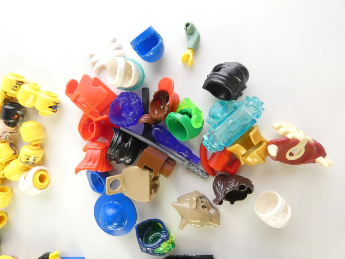 Grote LEGO Verzameling - Minifiguren en Losse Onderdelen - foto 11
