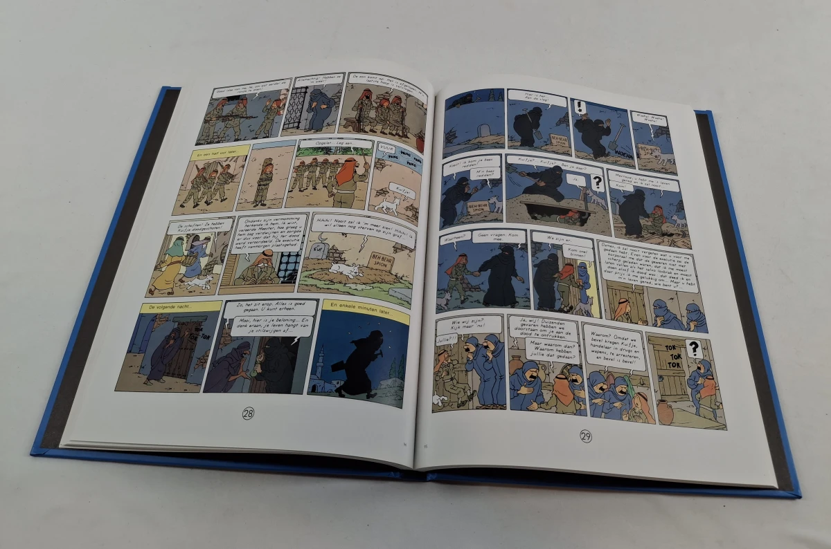 Set van 2 Kuifje boeken: ‘China in Kuifje’ + Luxe Verzamelalbum - foto 3
