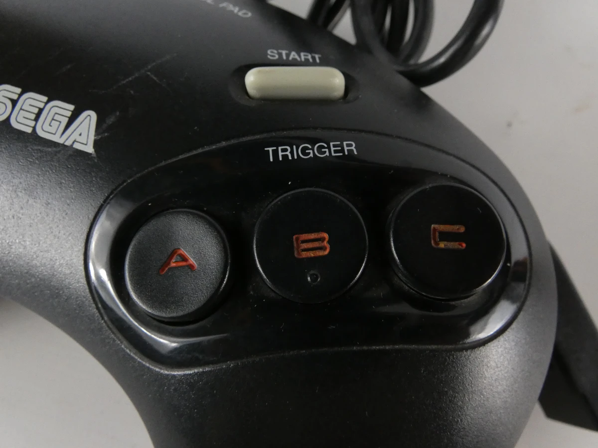 Sega Mega Drive 16-Bit – console met controller, kabels en gamecartridge - foto 13