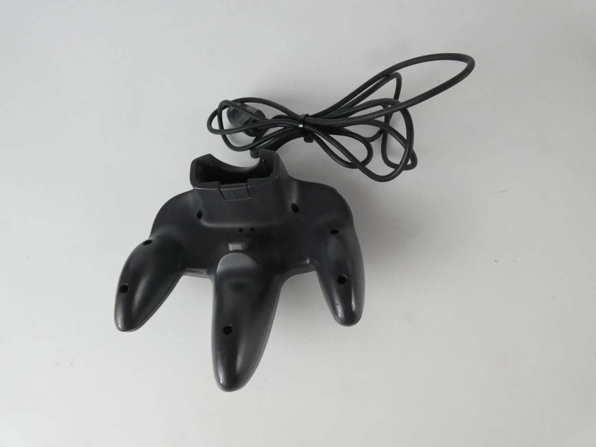 Nintendo 64 NUS-001 (EUR) met controller en game - foto 5