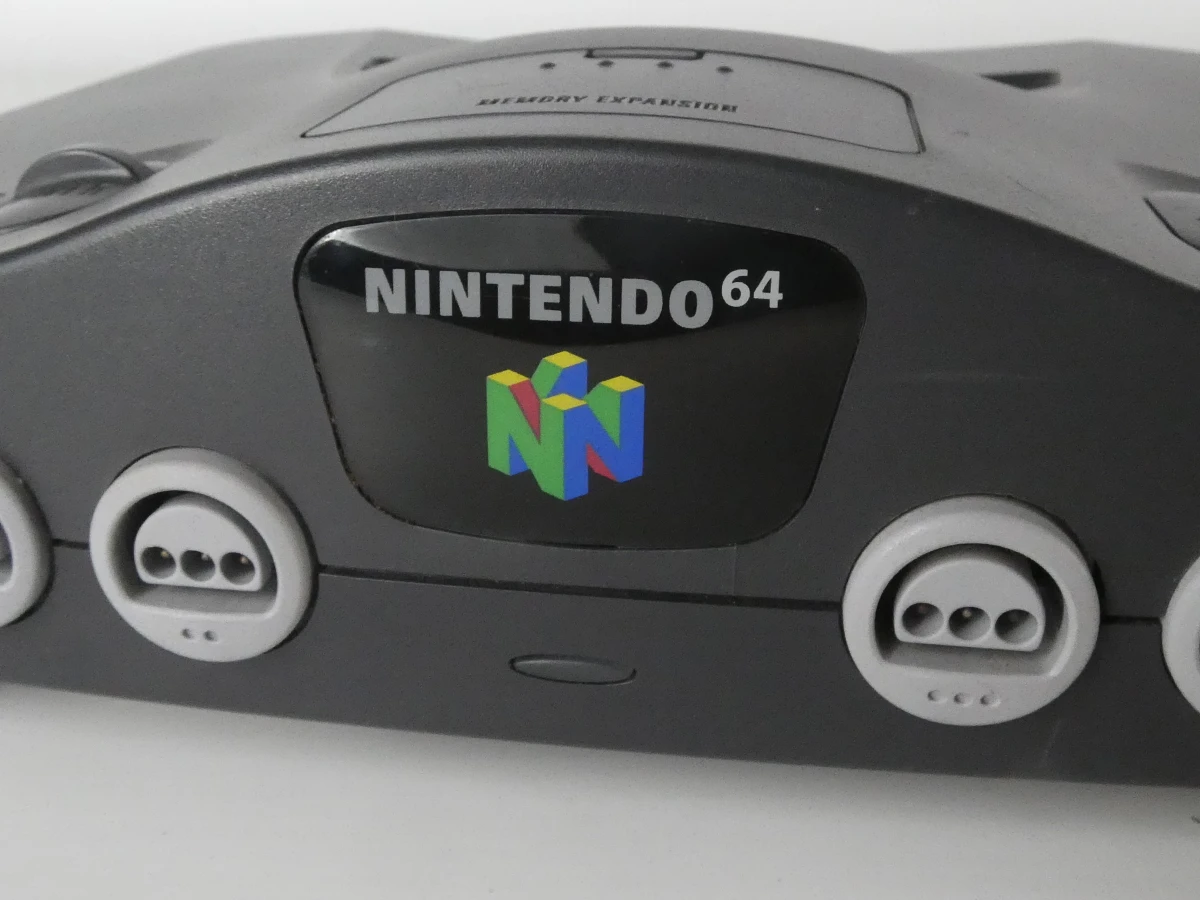 Nintendo 64 NUS-001 (EUR) met controller en game - foto 15