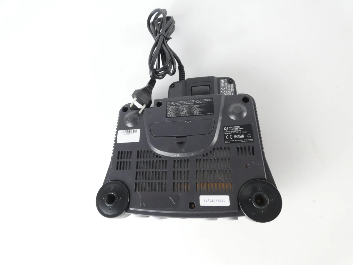 Nintendo 64 NUS-001 (EUR) met controller en game - foto 18