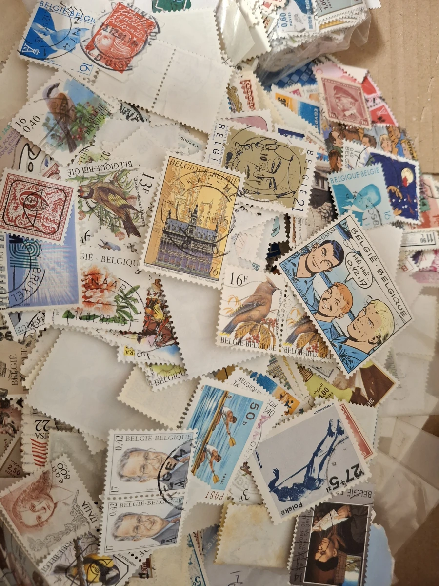 Lot Postzegels - foto 2