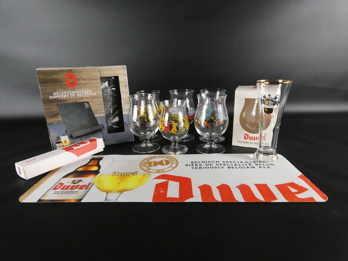 Duvel art glazen en accessoires - foto 18