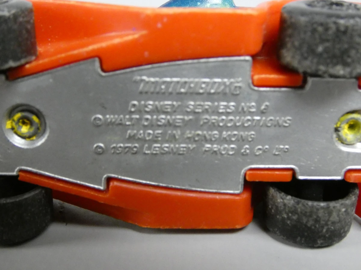 5 Matchbox auto's Disney - foto 6