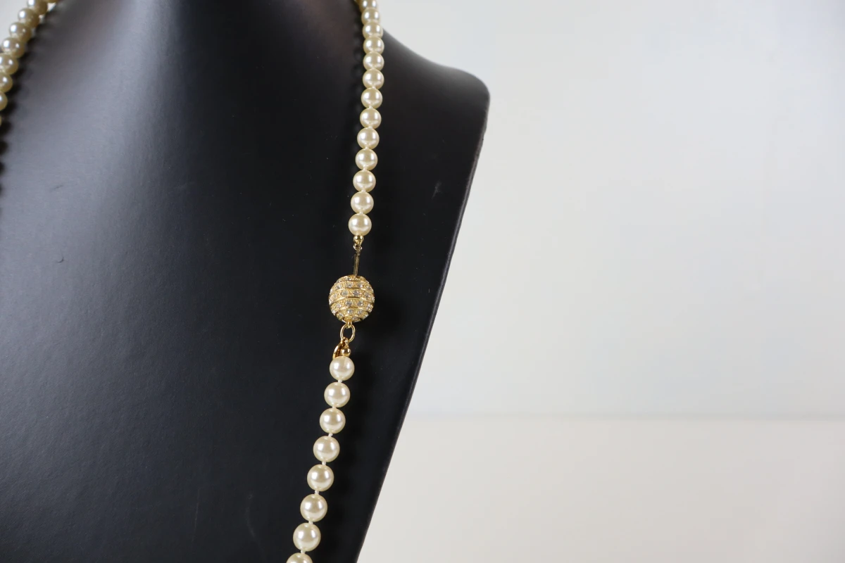 Louis Féraud parelketting - foto 2