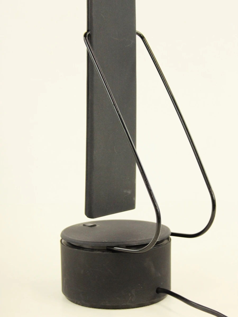 'Dove' Bureaulamp PAF Studio Milaan - foto 5