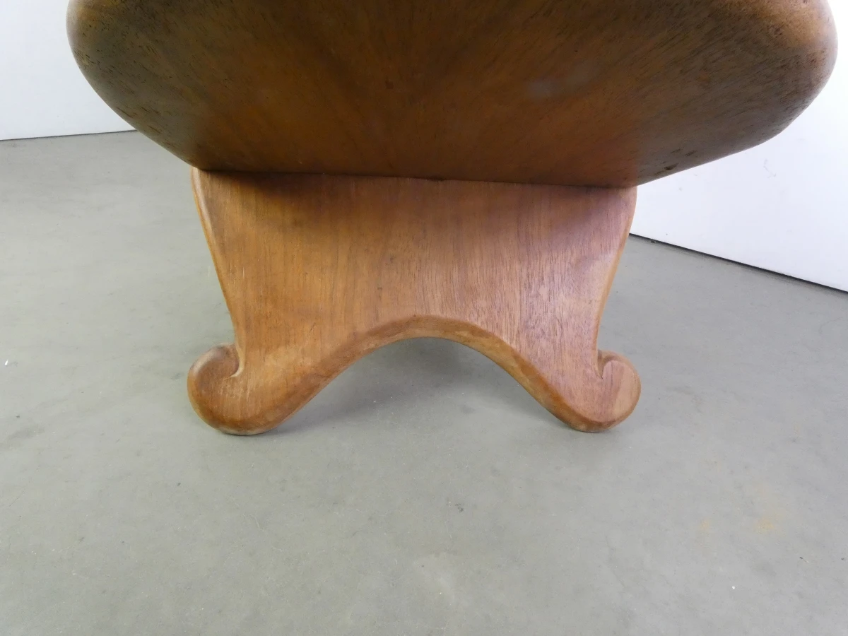 Afrikaans geïnspireerde, handgesneden houten vloerstoel - foto 12