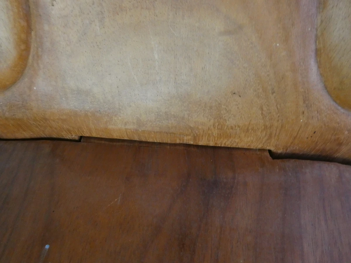 Afrikaans geïnspireerde, handgesneden houten vloerstoel - foto 9