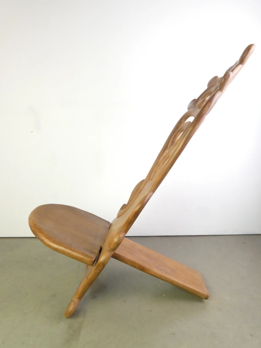 Afrikaans geïnspireerde, handgesneden houten vloerstoel - foto 15
