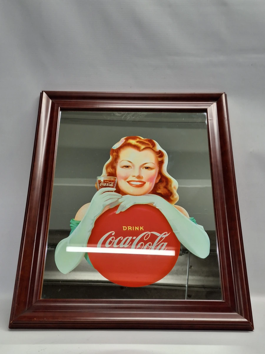 Vintage Coca-Cola reclamespiegel - klassieke pin-up girl met glas - foto 2