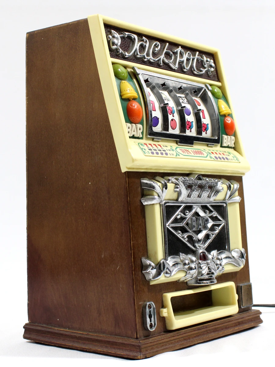 Illuminated Radio Slot Machine | AM/FM [1970] - foto 2