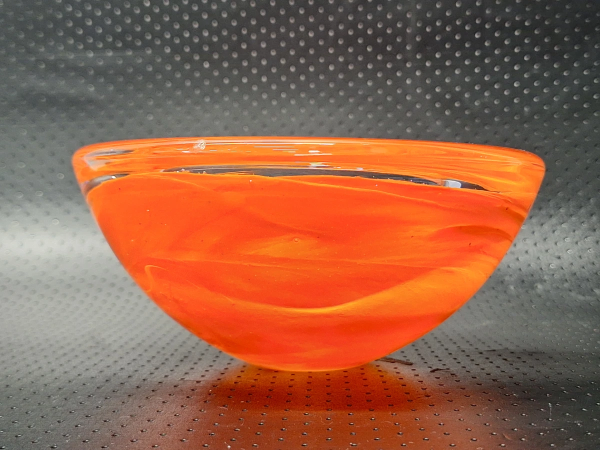 Kosta Boda Atoll grote oranje design schaal van Anna Ehrner - foto 5