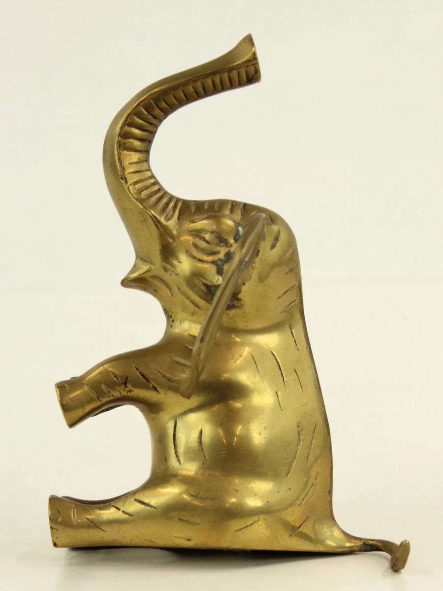 Vintage messing olifant beeldje – zittende olifant met opgeheven slurf - foto 5