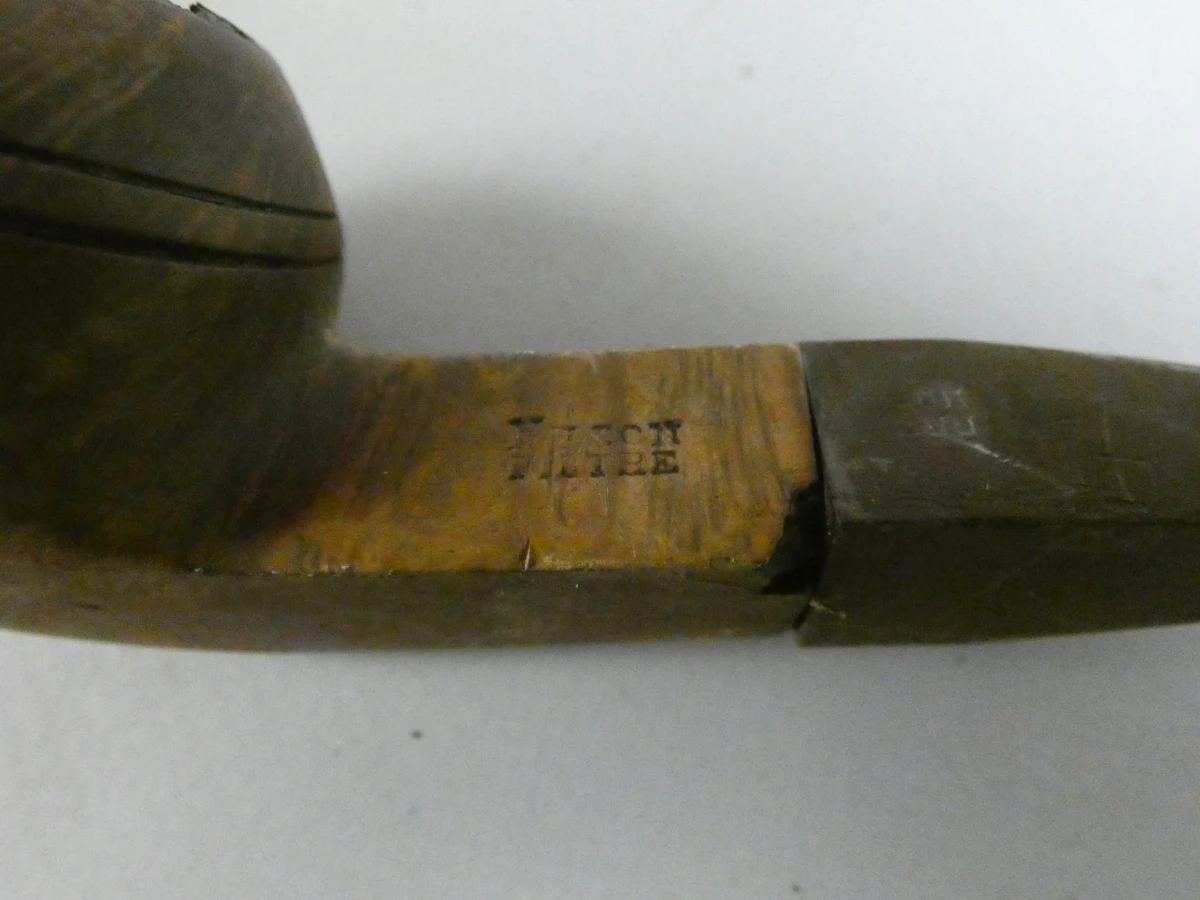 Houten wandrek met tabakspijpen - foto 15