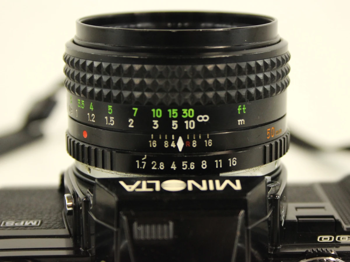 Minolta X-700 met 50 mm 1:1.7 Minolta rokkor lens - foto 8
