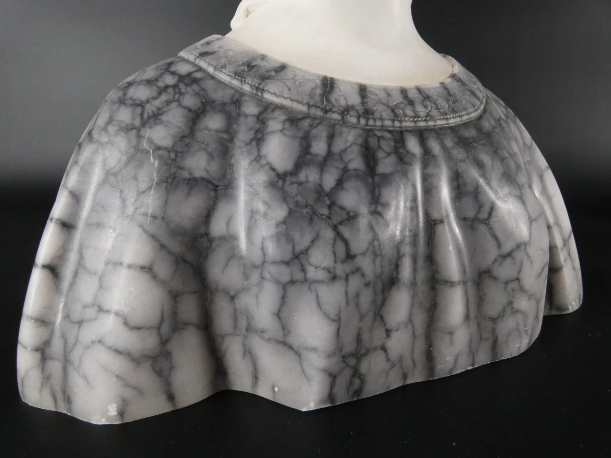 Decoratieve art-nouveaubuste van een jong meisje, V. Vaerenbergh - foto 3