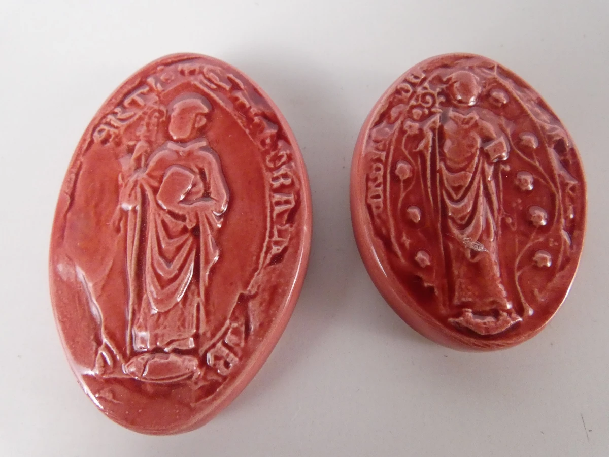 Set van 12 decoratieve reliëfplaquettes of zegelreproducties - foto 12
