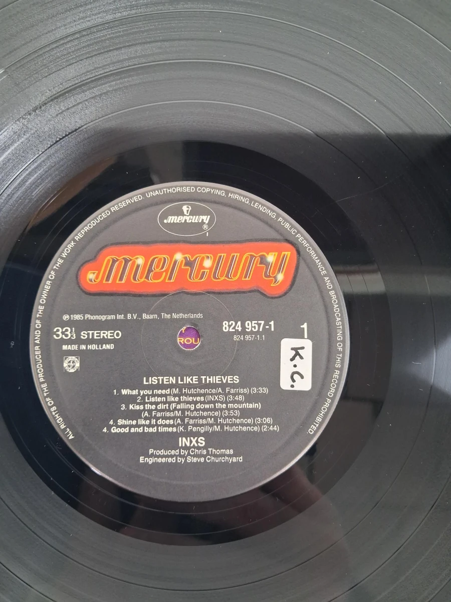 LP : INXS : "Listen like thieves" - foto 6