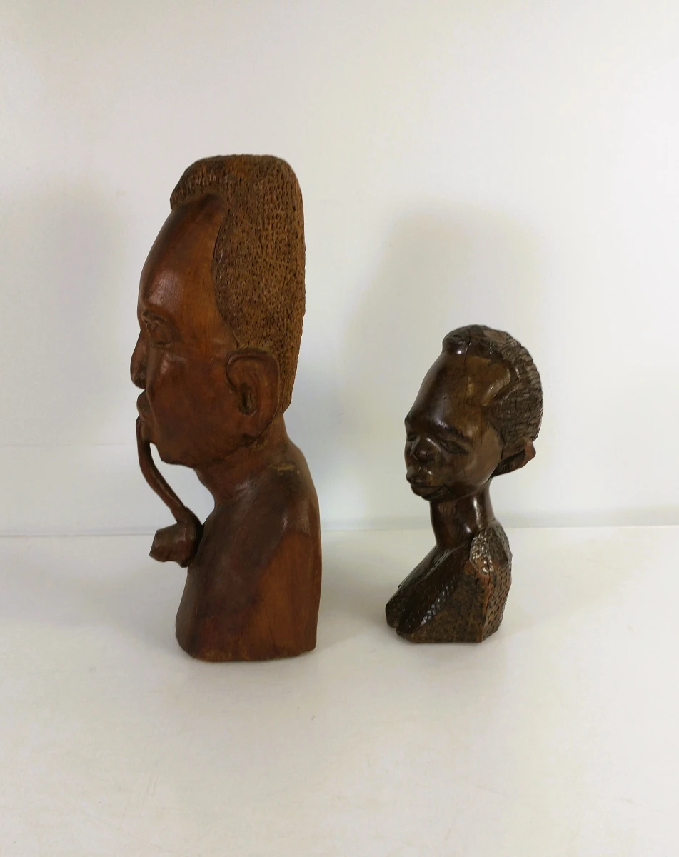 Twee Afrikaanse houten bustes, handgesneden, 20e eeuw - foto 3