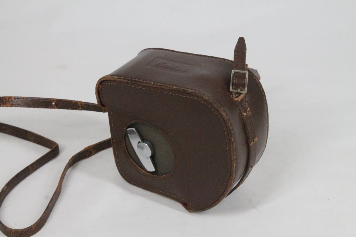 Cine-Kodak Medallion 8 Movie Camera - foto 13