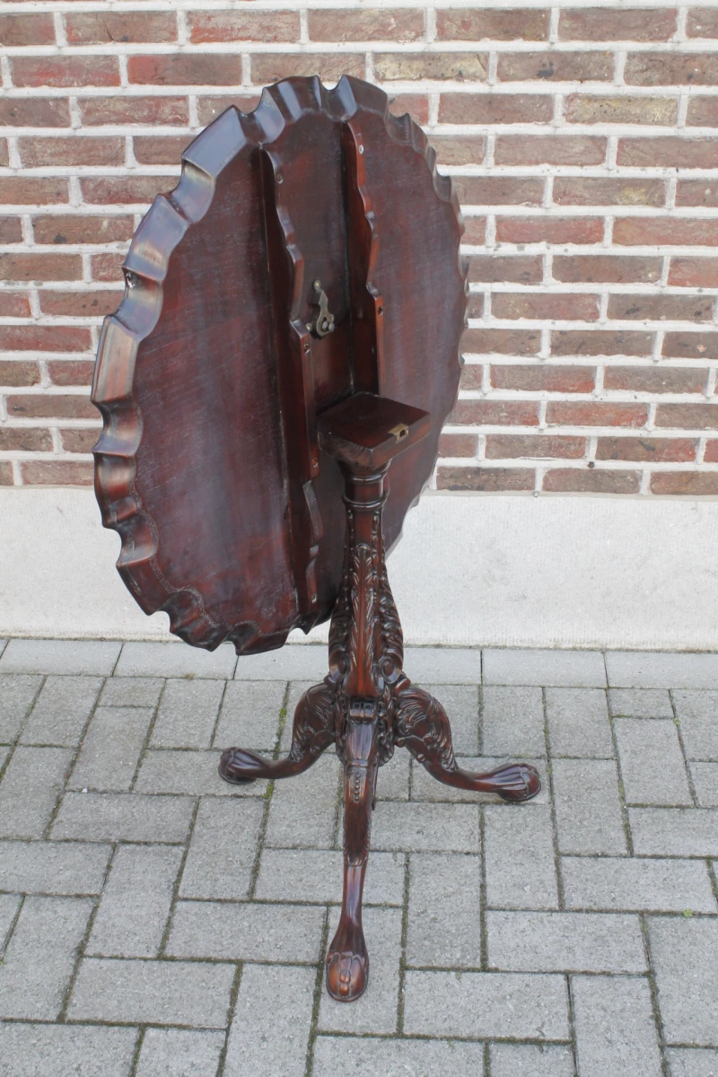 Klassieke antieke tripoortafel - foto 6
