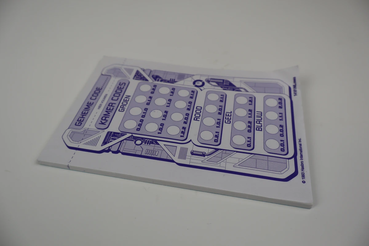MB Het Omega Virus - Elektronisch Bordspel - foto 6
