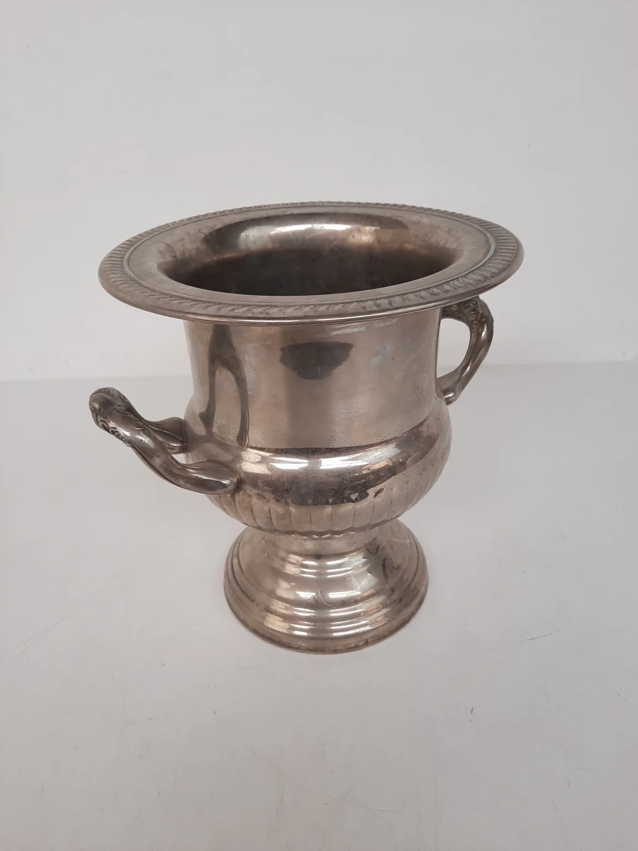 Klassieke Verzilverde Champagnekoeler / Wijnkoeler – Urnmodel met Sierlijke Handgrepen - foto 3