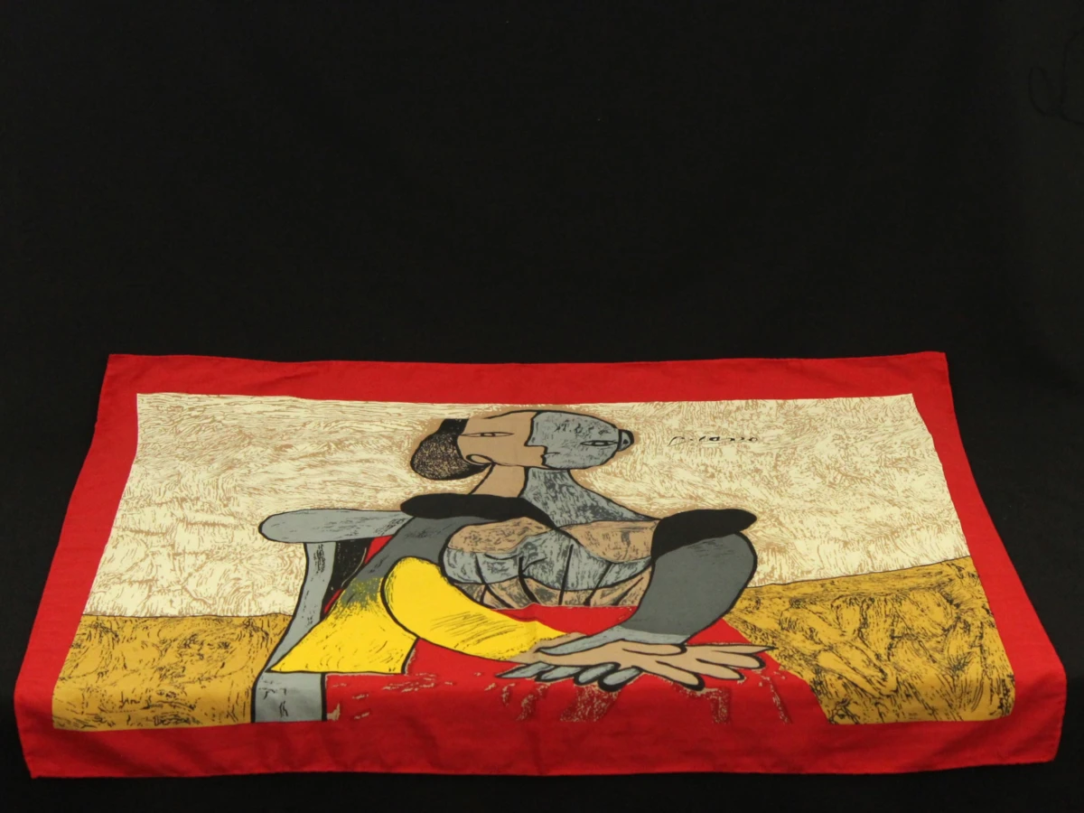 Vintage zijden foulard met Picasso-motief - 82 x 82 cm - foto 2