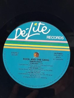 LP : Kool and the Gang "Emergency" - foto 4