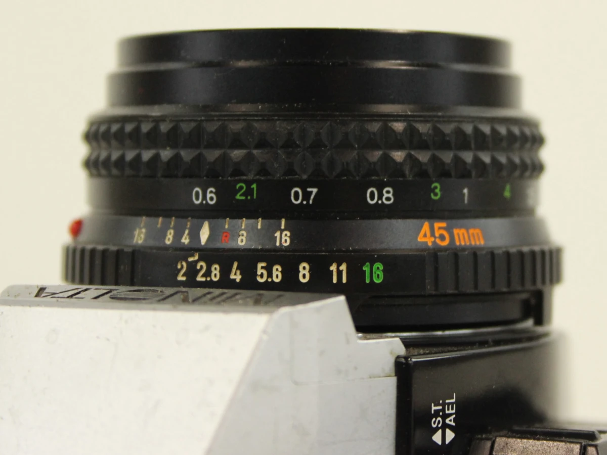 Minolta X-300 met MD Rokkor 45mm f/2 Pancake Lens - foto 5