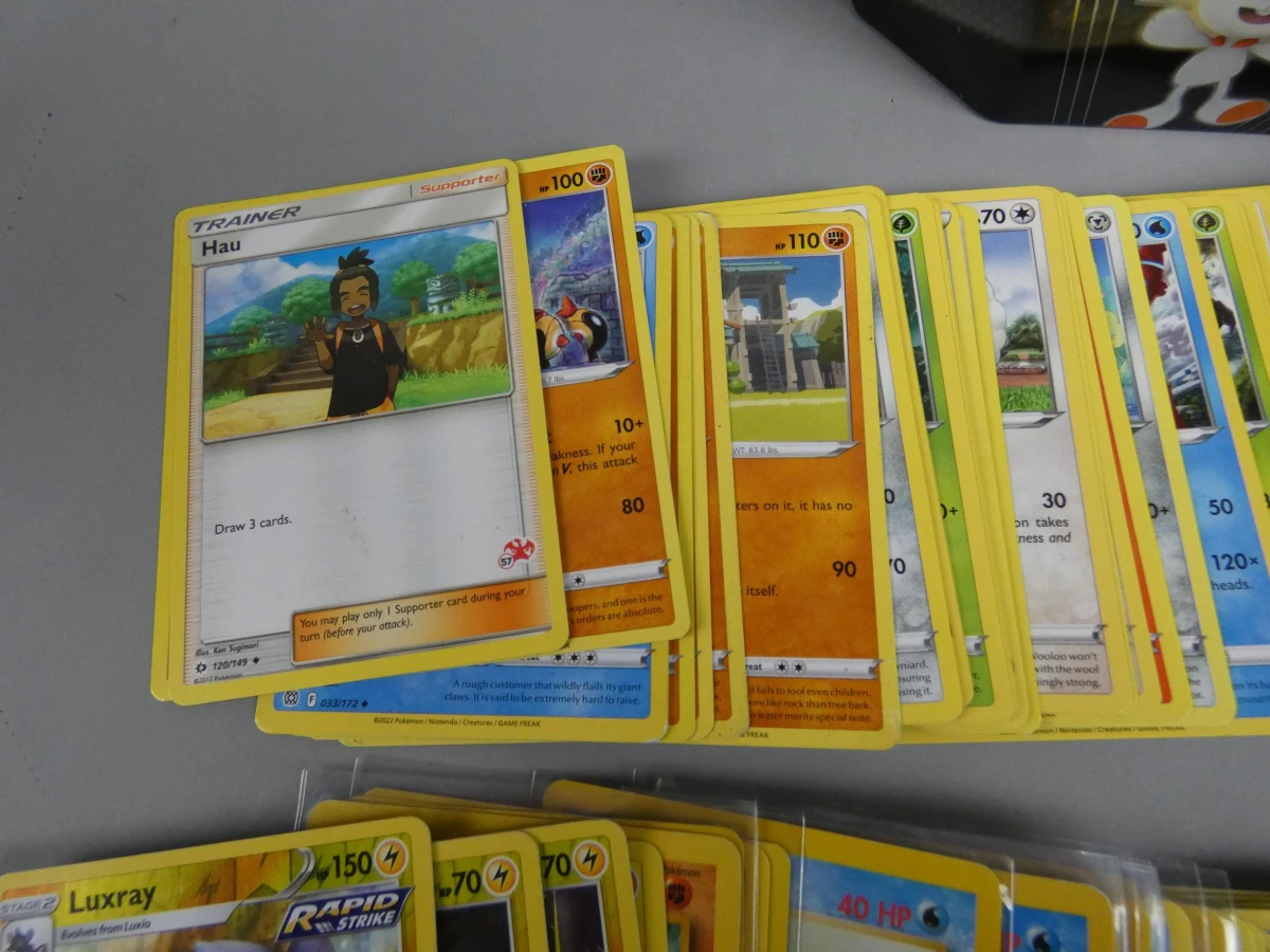 150 Pokémon kaarten in sword en shield blik - foto 2
