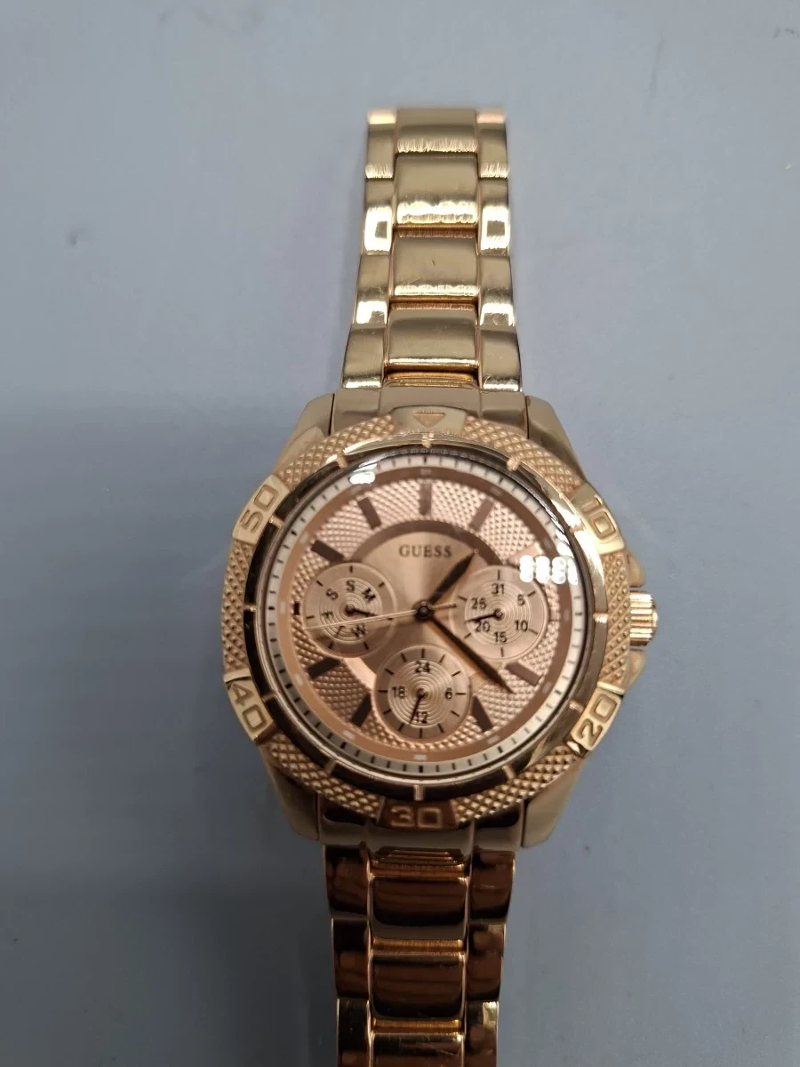 Stijlvol GUESS Ladies Mini Phantom Horloge – Volledig Roségoud (Model W0235L3) - foto 2