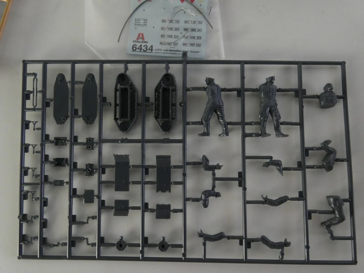 lot van 9 modelbouwdozen: Airfix en andere merken - foto 9