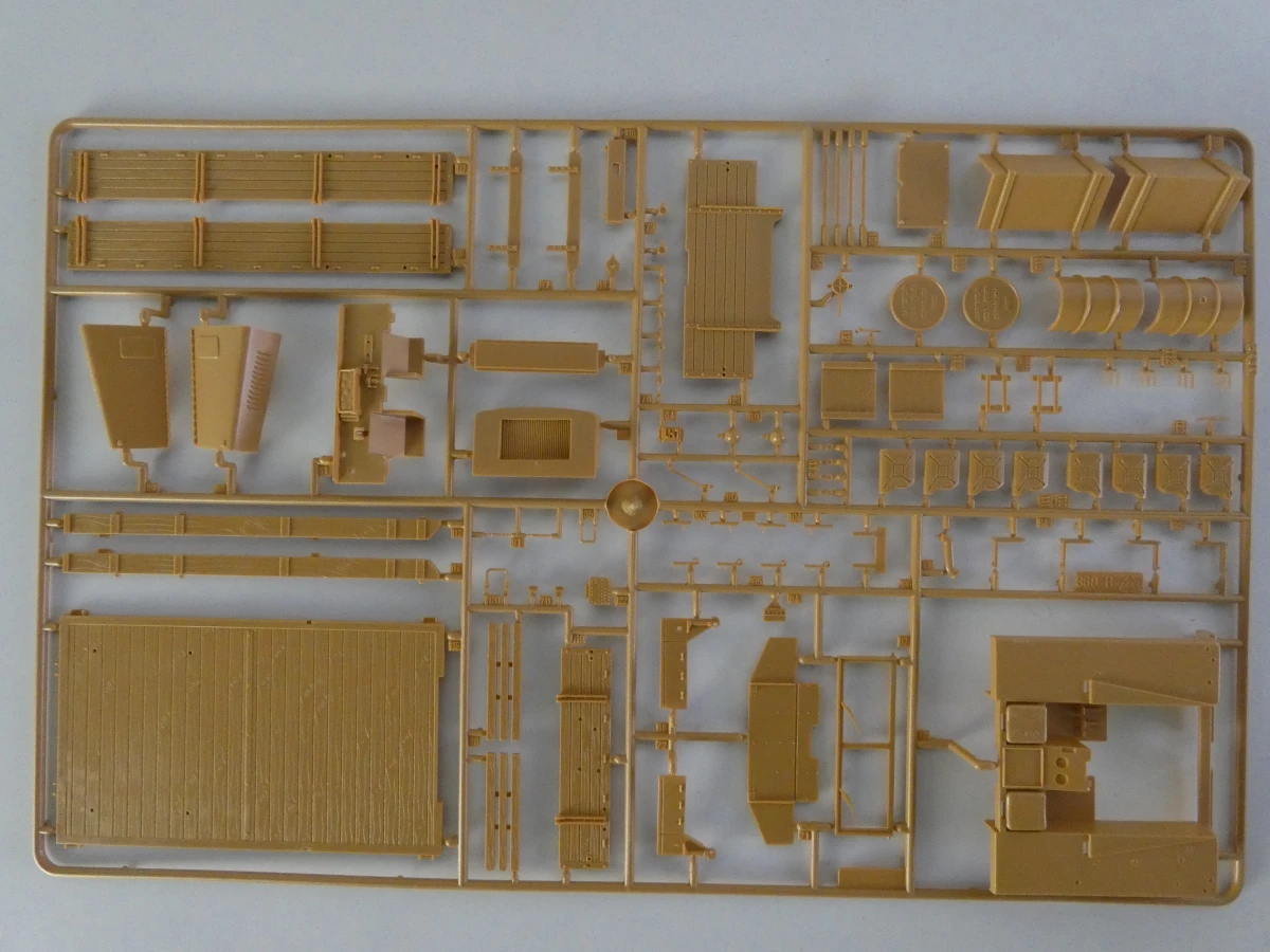 lot van 9 modelbouwdozen: Airfix en andere merken - foto 11