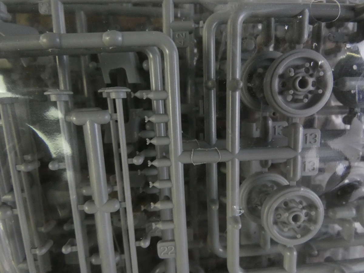 lot van 9 modelbouwdozen: Airfix en andere merken - foto 14