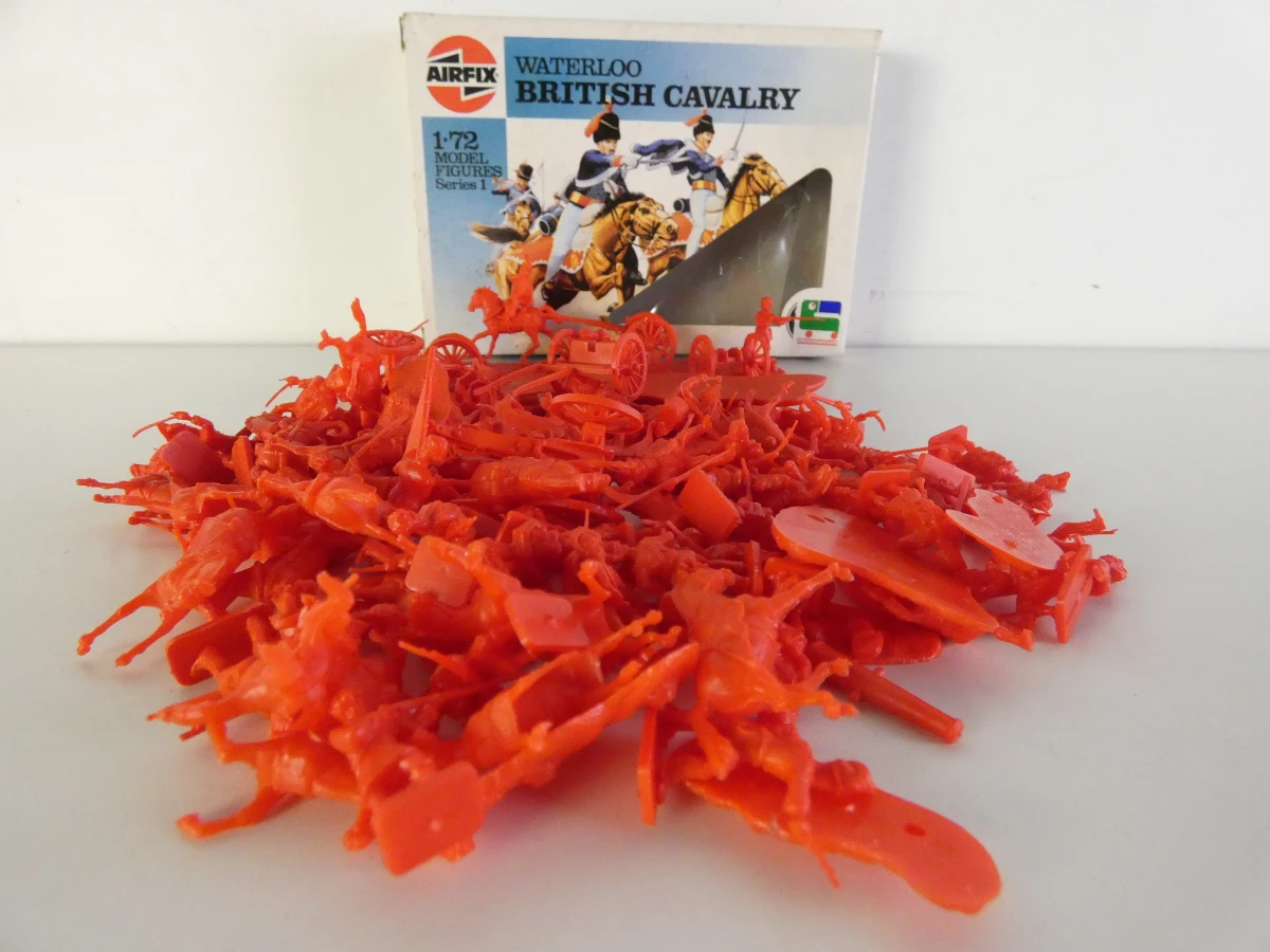 lot van 9 modelbouwdozen: Airfix en andere merken - foto 26