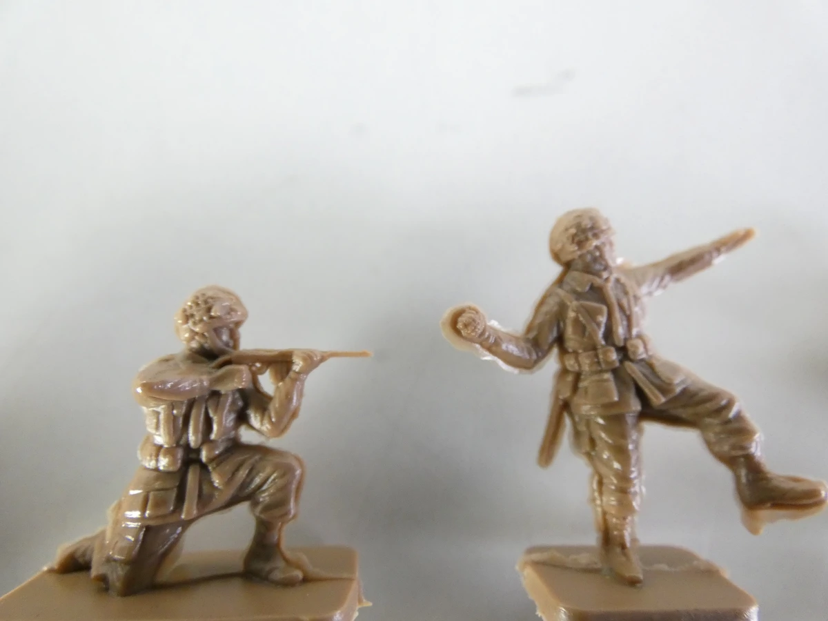 lot van 9 modelbouwdozen: Airfix en andere merken - foto 35