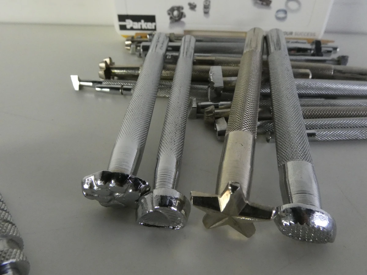 Verzameling vintage Craftool USA leerstempels en graveergereedschap - foto 6