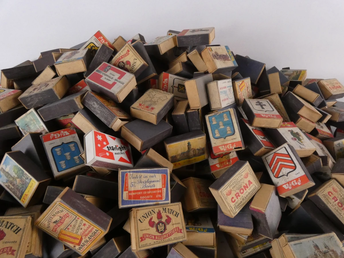 Vintage luciferdoosjescollectie (2 kg - circa 570-600 stuks) - foto 12