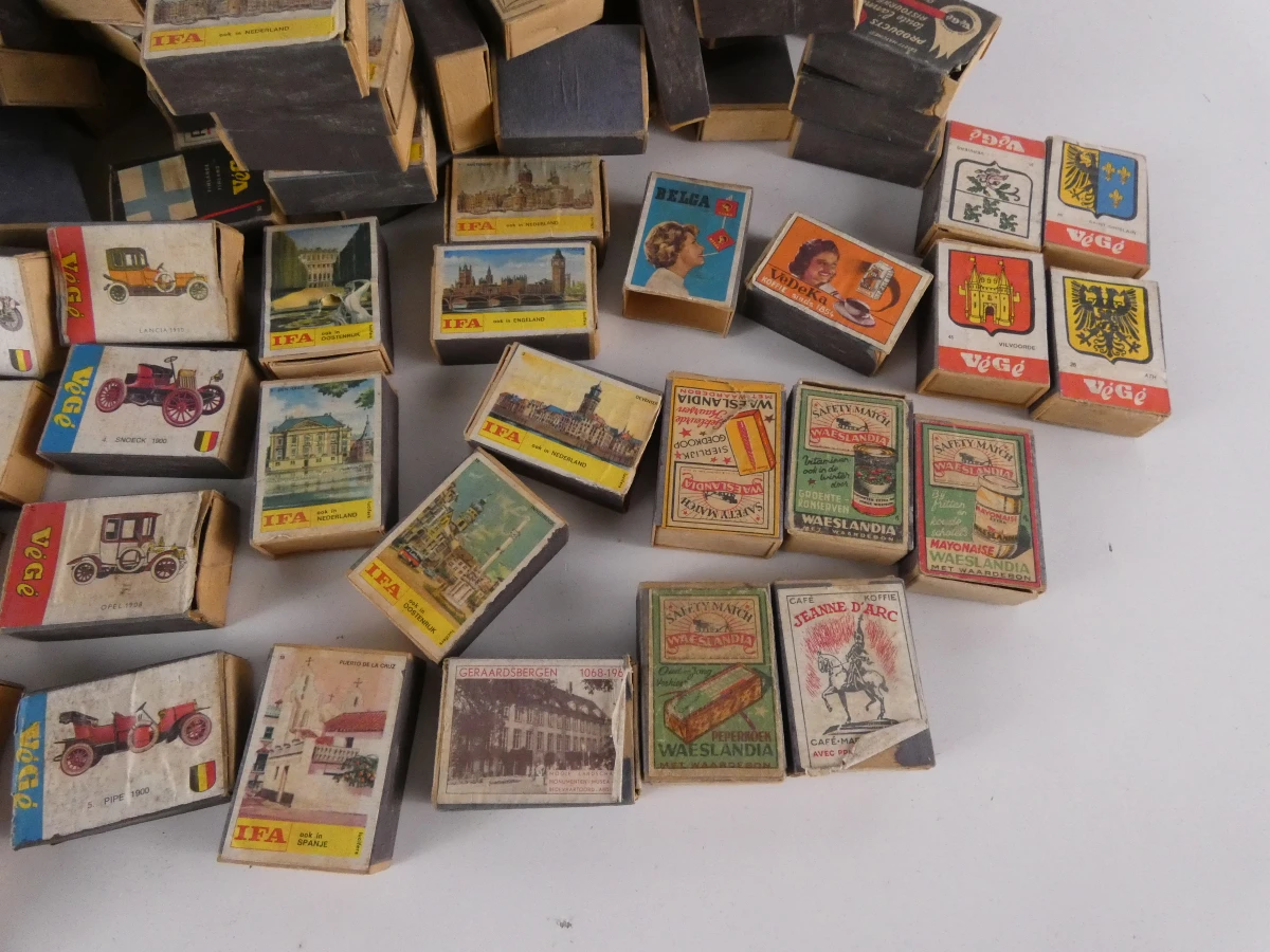 Vintage luciferdoosjescollectie (2 kg - circa 570-600 stuks) - foto 5