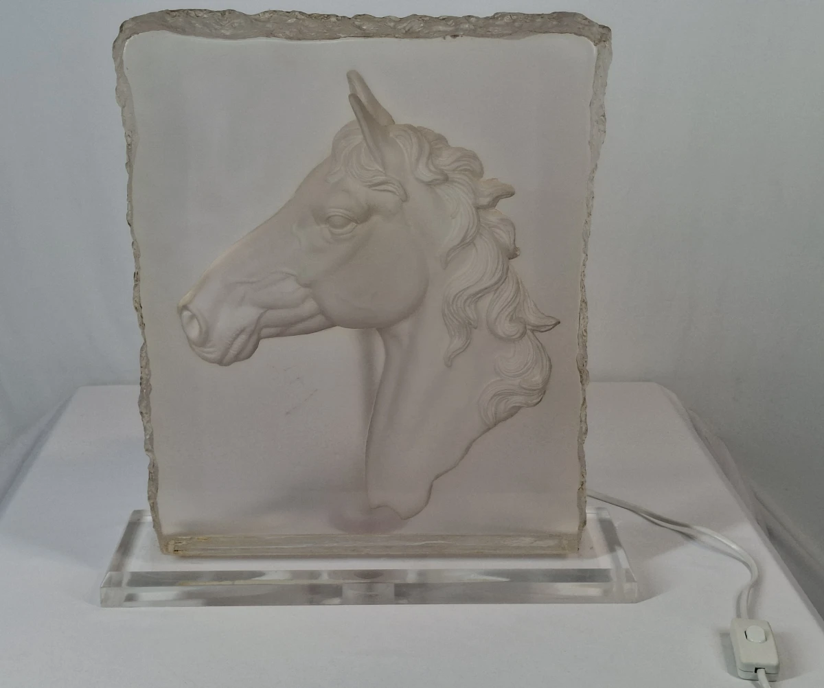 Decoratieve tafellamp met paardenhoofd in reliëf - foto 2