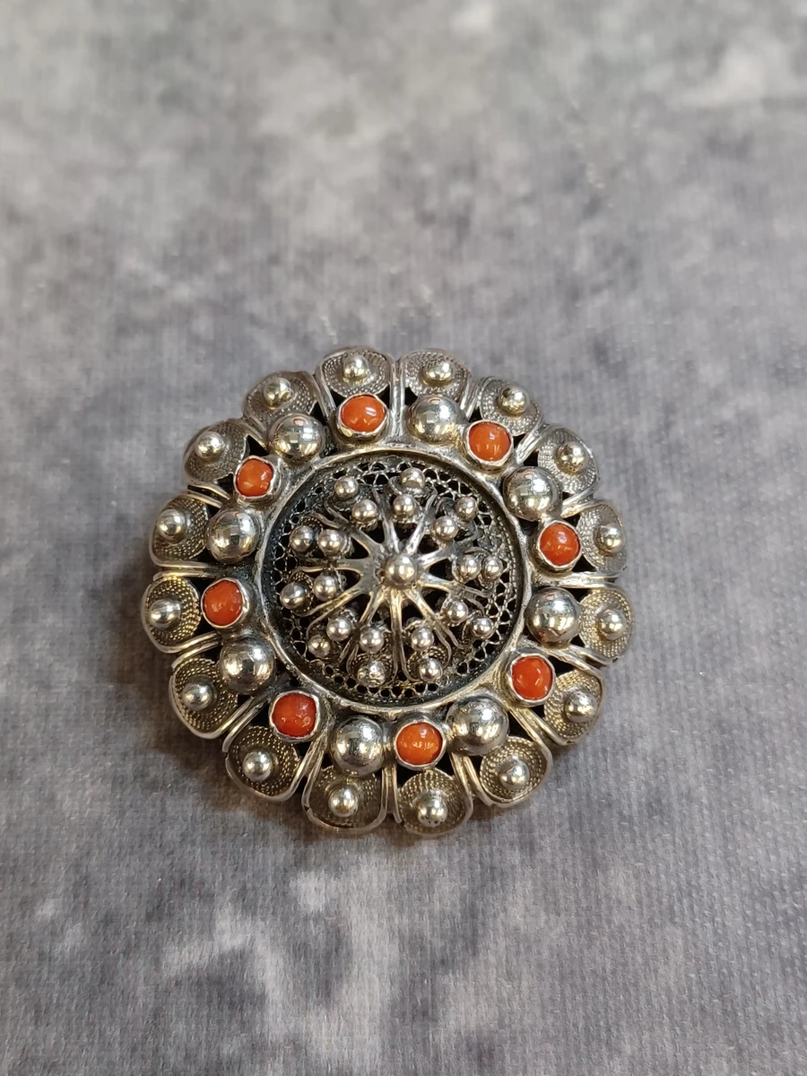 Exclusieve 3-delige rode koralen sieradenset met zilveren broche - foto 2