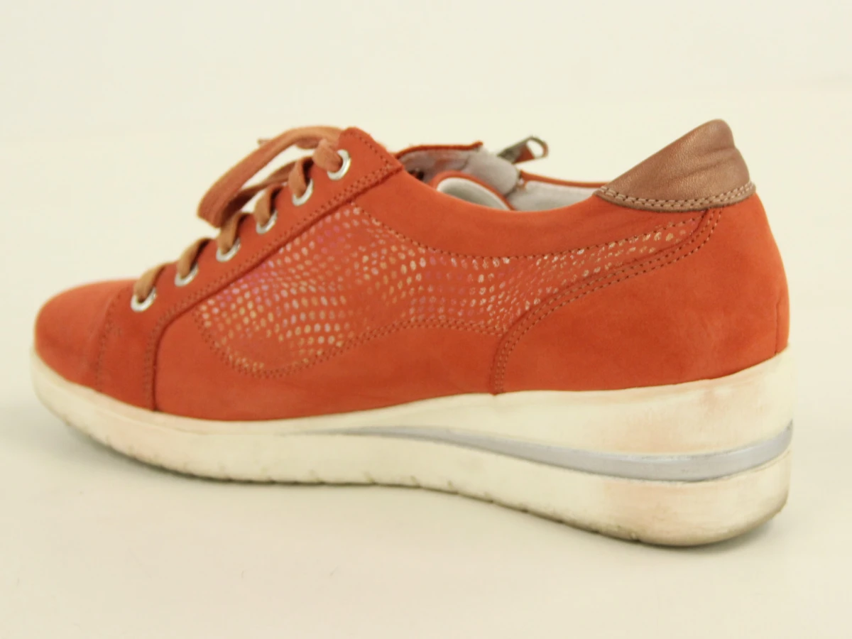 Mobils Terracottakleurige damessneakers met veters en rits in suèdelook - foto 8