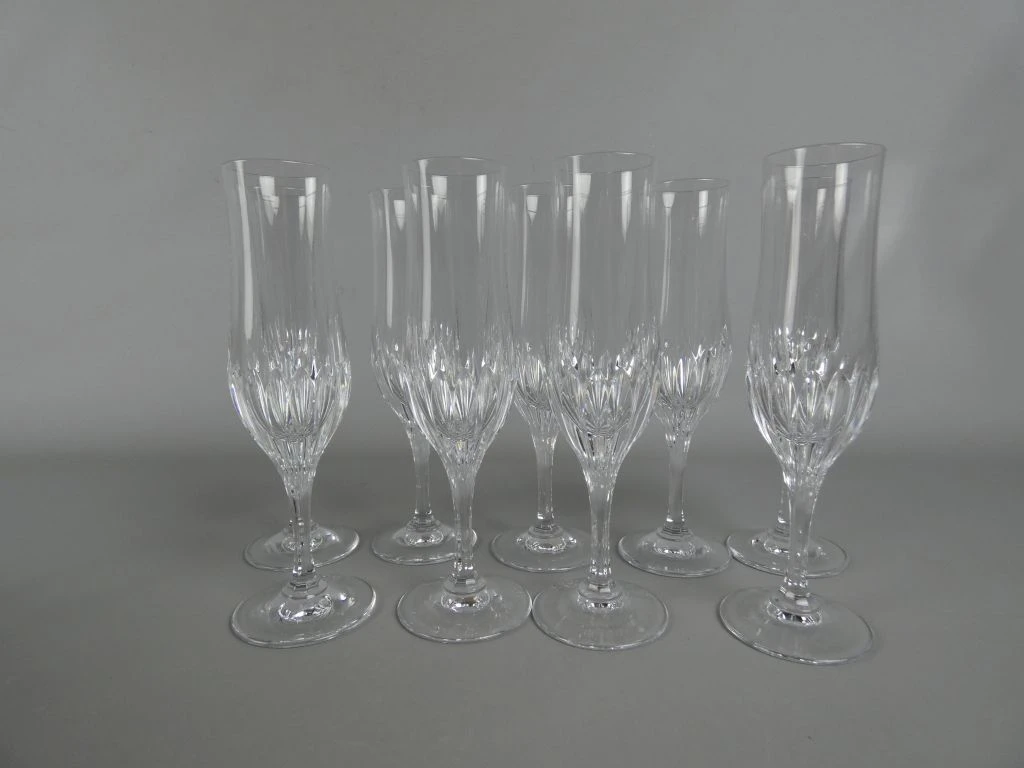 Helder geslepen kristallen wijnglazen - foto 2