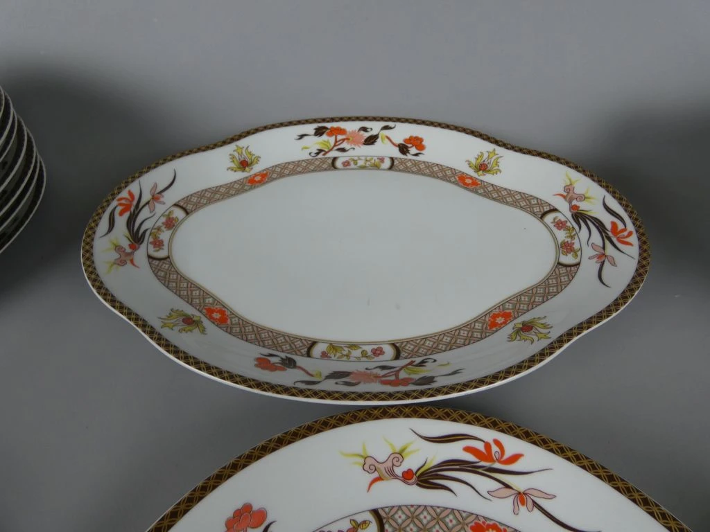 Klassiek porseleinen servies Limoges voor 8 personen - foto 6
