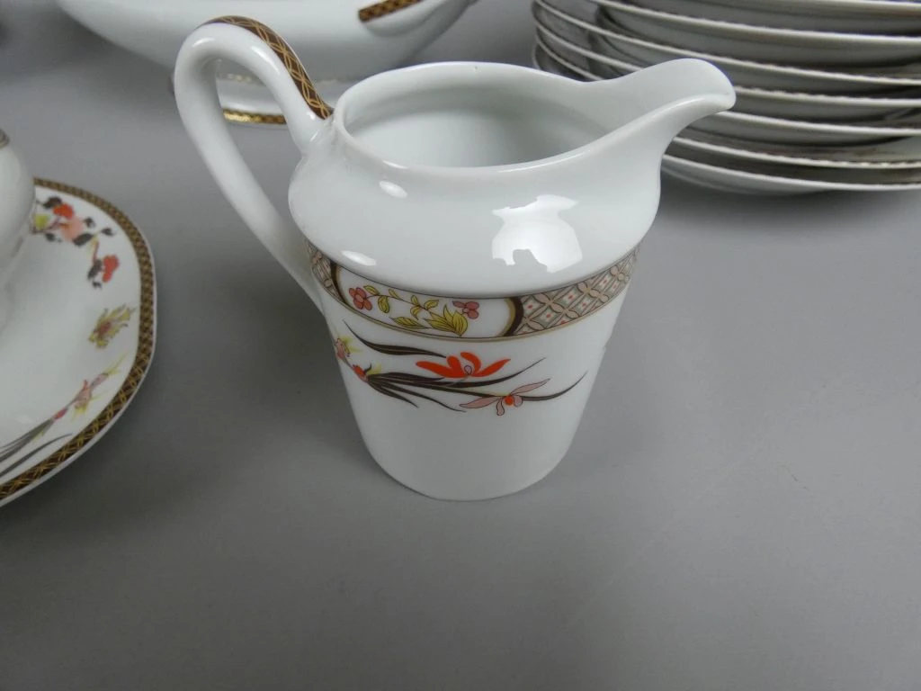 Klassiek porseleinen servies Limoges voor 8 personen - foto 10