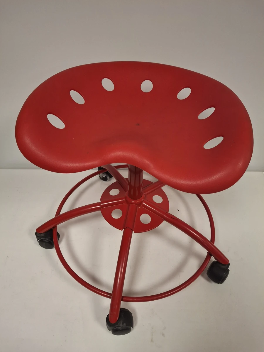 Set vintage IKEA trolley's met bijhorende Traktor-kruk. - foto 15