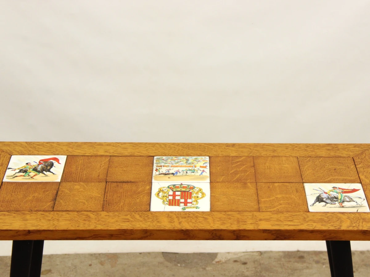 Vintage mid century bijzettafel met spaanse tegels - foto 4