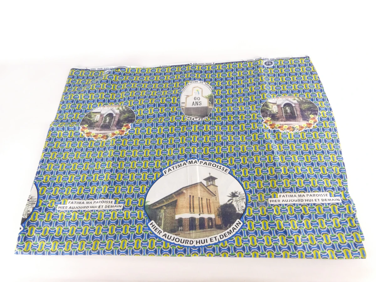 Set van kleurrijke Afrikaanse waxprintstoffen - foto 6
